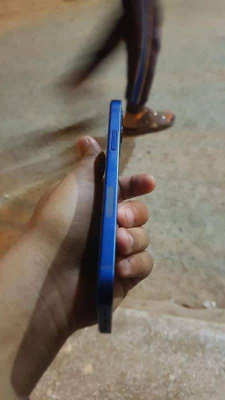 Iphone 12, blue color, JV, 64GB, Battery 85% 3