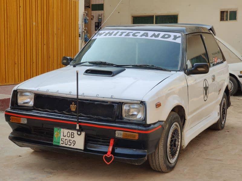 Daihatsu Charade 1984 3