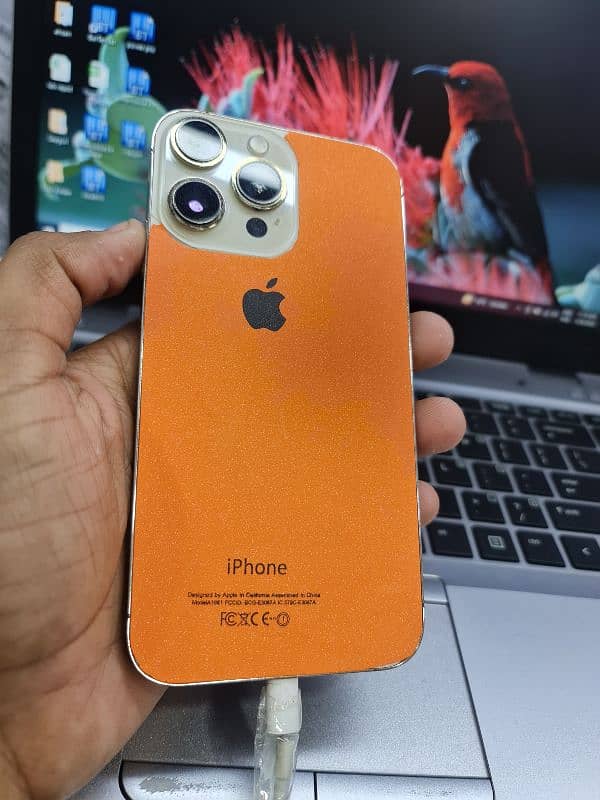 Iphone XR Factory unlock 5