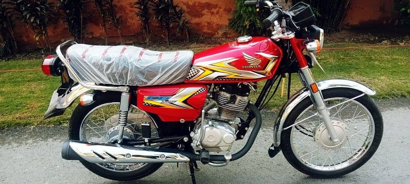 honda cg125 unregistered 2025 (used 700km)  (0333-411-44-00) 0