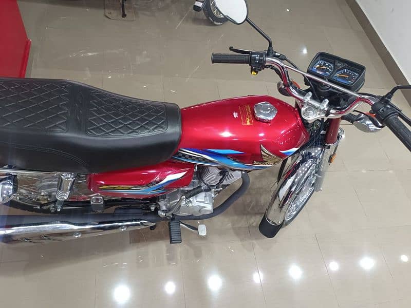 HONDA CG125 2024 5