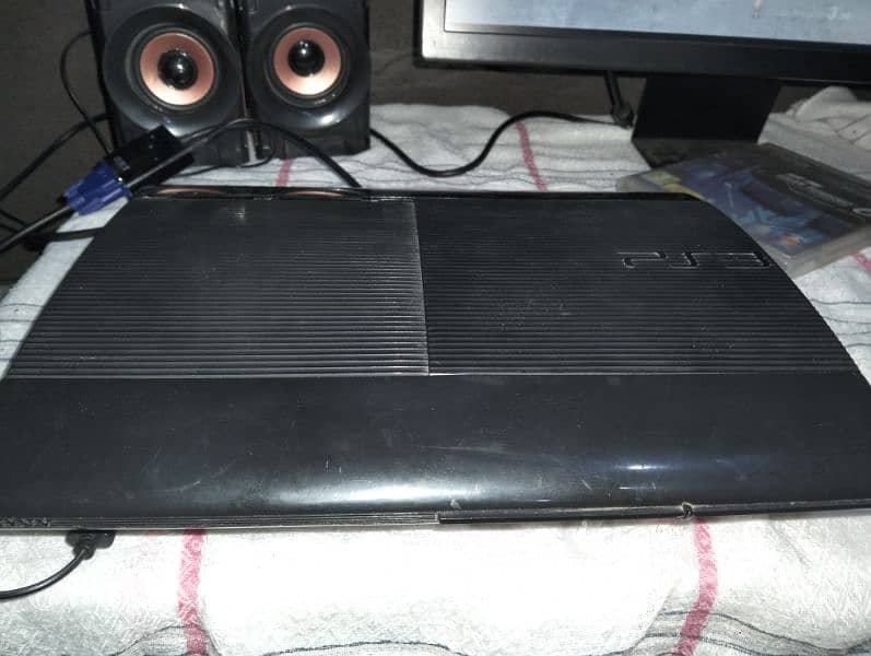 PS3 super slim 9