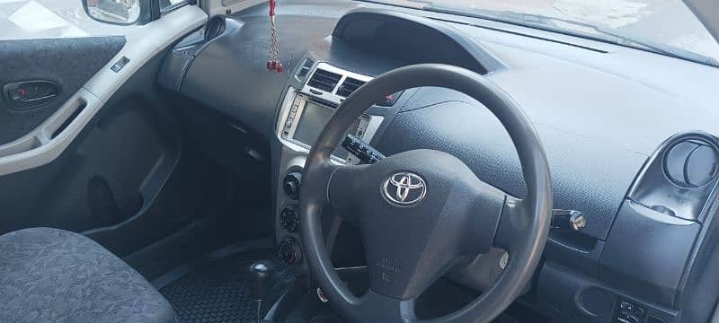 Toyota Vitz 2009 Model 2012 Ragistered 11