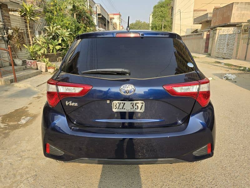 Toyota Vitz 2018 1