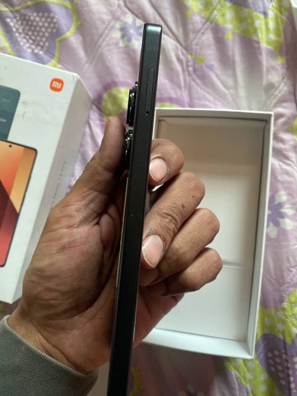 Redmi note 13 pro 4