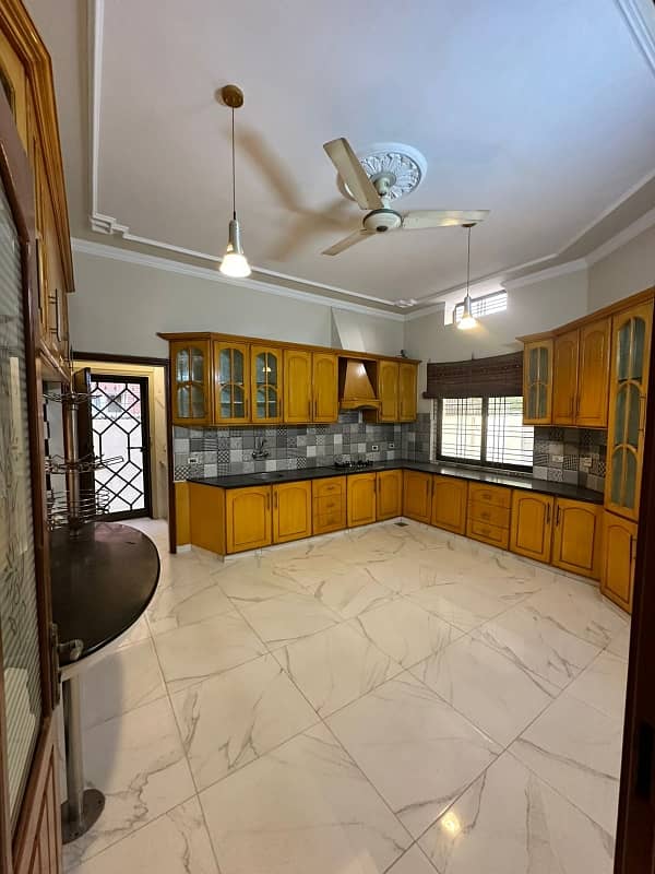 Kanal Fully Renovated House For Sale In Wapda Town Lahore 8