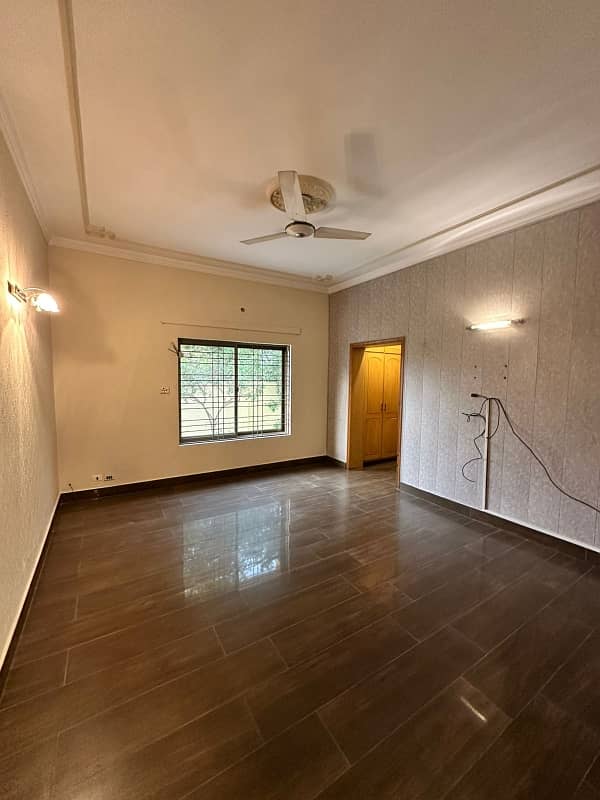 Kanal Fully Renovated House For Sale In Wapda Town Lahore 11