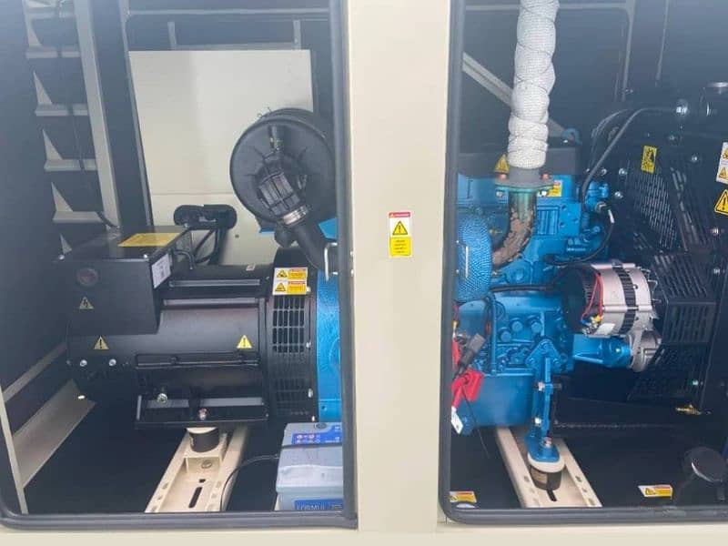 Cummins Generator 30kva/50kva/65kva/80kva/100kva/120kva/150kva/200kva 3