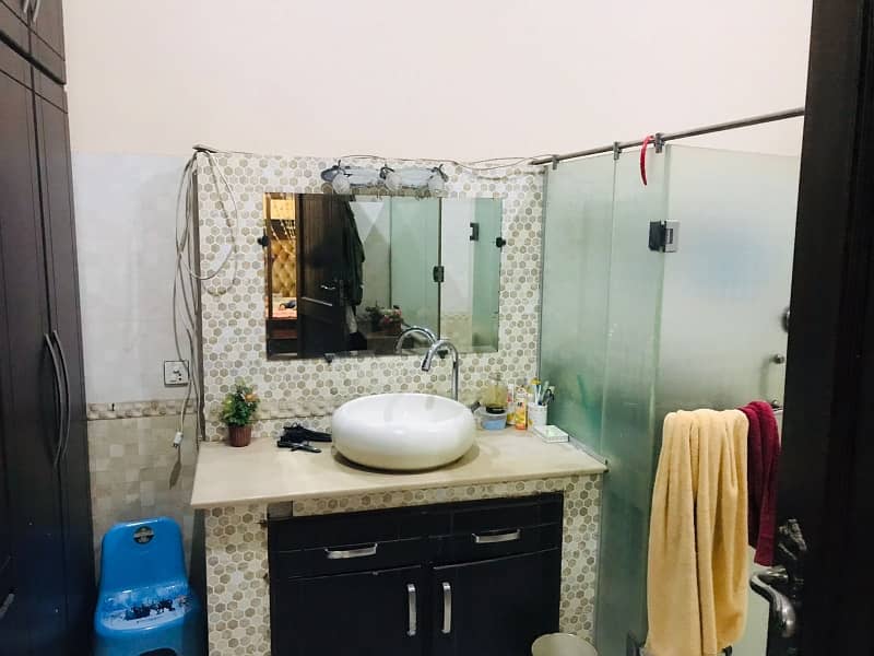 1 KANAL SLIGHTLY USED HOUSE FOR SALE IN WAPDA TOWN LAHOORE 11