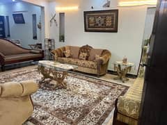 16 Marla Owner Build House For Sale On 80 Feet Road In Valencia Town Lahore