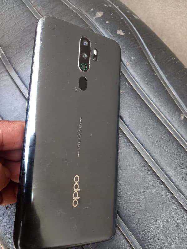 Oppo A5 2020 3