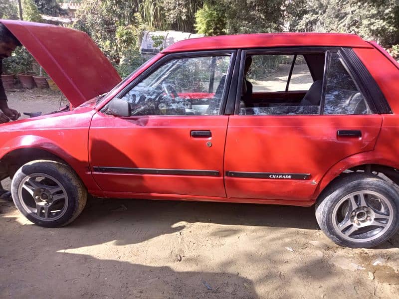 Daihatsu Charade 1985 0