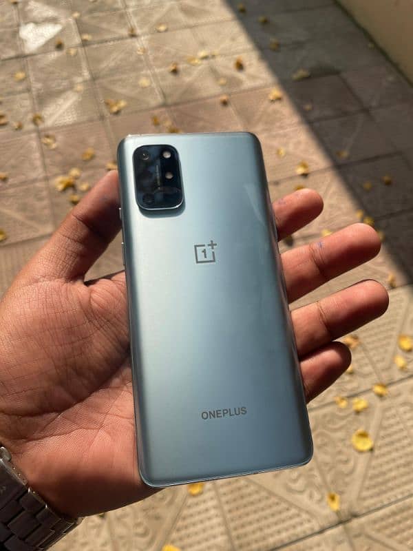 OnePlus 8T 9.5/10 Condition 2