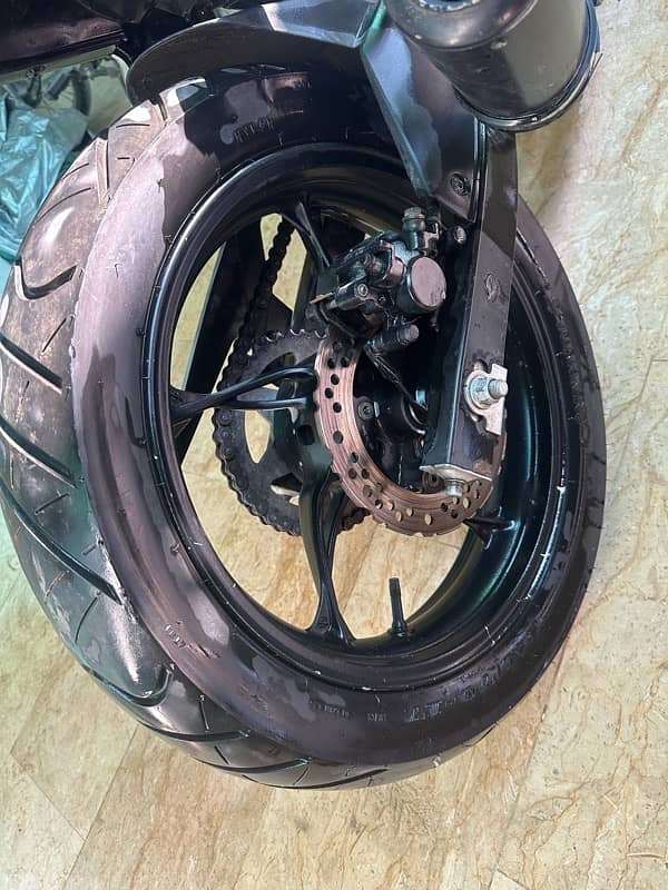 Superpower 250cc Urgent sale Front tyre 110/70/17  Back Tyre 140/70/17 7