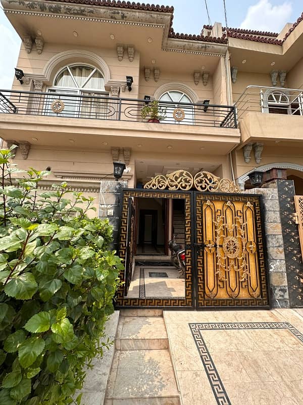 3 Marla double New house available for rent in Vital Homes EE block at Ferozupur Road besides Pak Arab Society Lahore 0