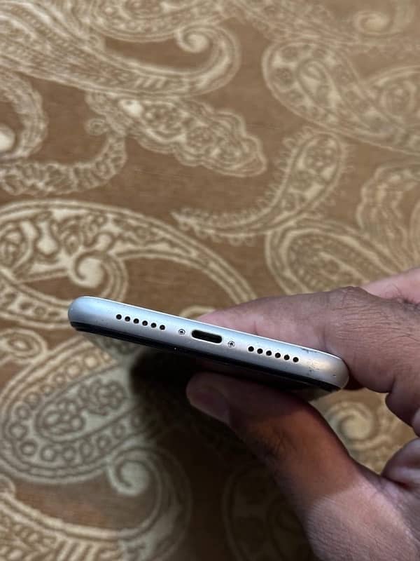 I phone 11 128 Gb PTA 2