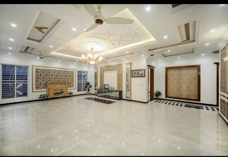 2KANAL LUXURY BUNGALOW FOR Sale in Wapda Town 6