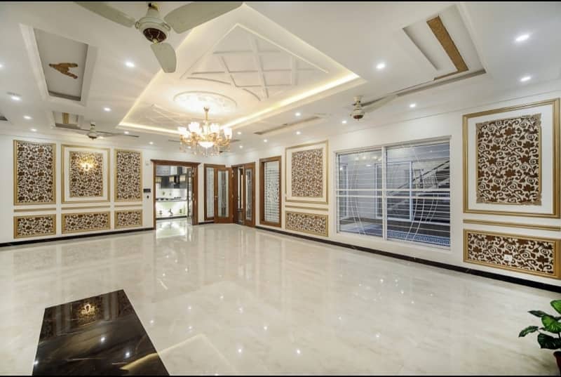 2KANAL LUXURY BUNGALOW FOR Sale in Wapda Town 9