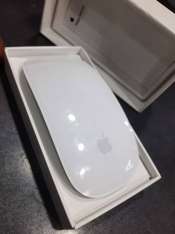 Apple Magic Mouse 2 3