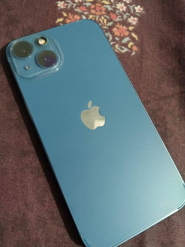 iphone 13 sky blue color 3