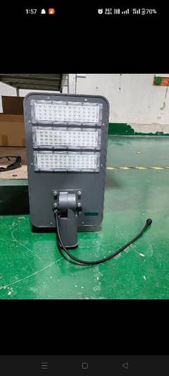 Solar led street light 400w 8500 RS stock avble