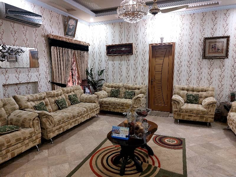 2 KANAL BUNGALOW FOR SALE URGENT SALE IN WAPDA TOWN LAHOORE 16