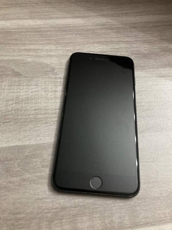 iphone 7 plus 32 GB PTA APPROVED 2