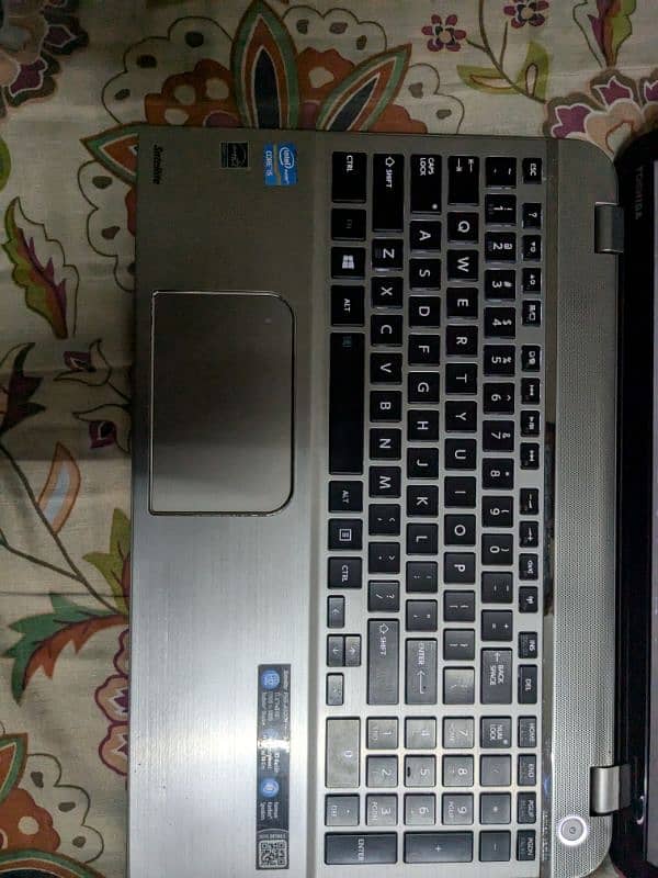 Toshiba core i5 3rd gen 1