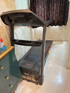 Slim line AC150 fully automatic treadmill