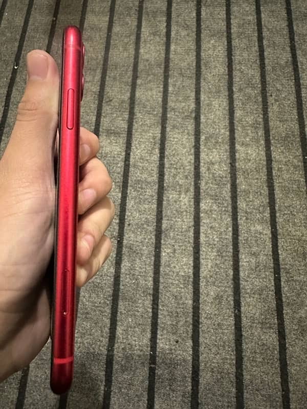 iphone 11 red colour 3