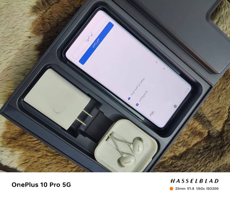 Vivo X70 Pro - Official PTA Approved - With Box and Accessories 10/10 2