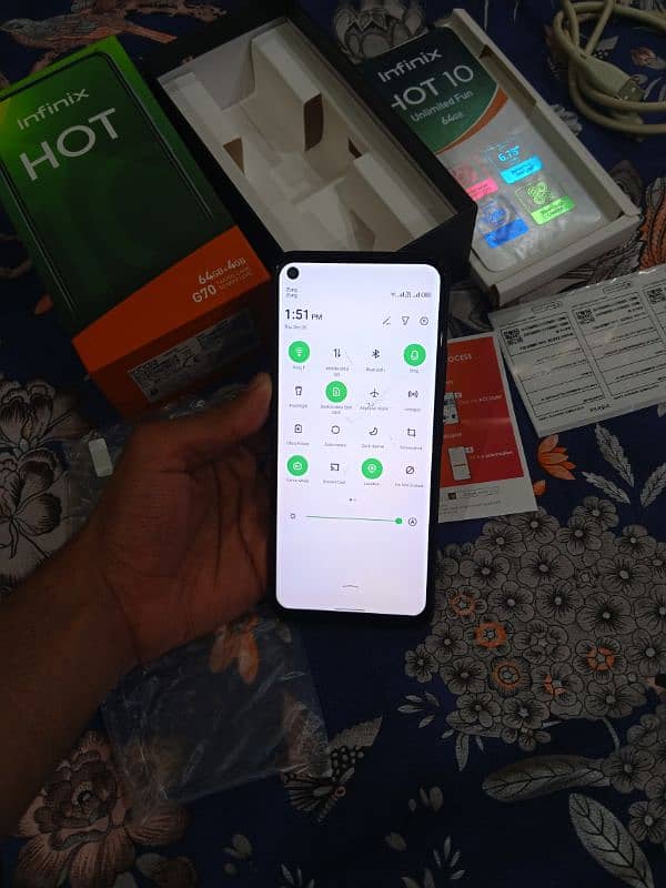 infinix hot 10 4 64 with original box cable 3