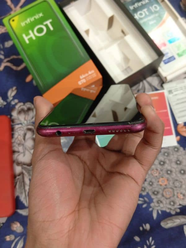 infinix hot 10 4 64 with original box cable 10