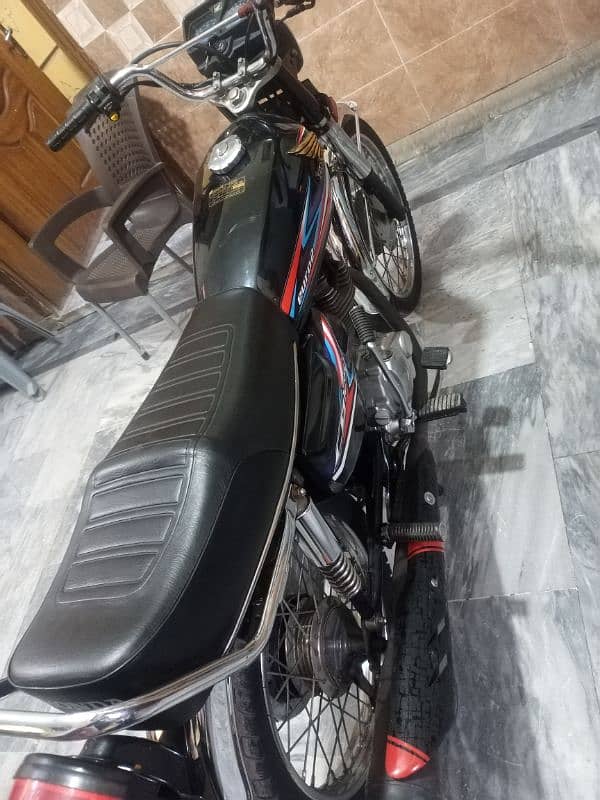 Honda 125 lahor nambar 18 model bataa 19 2