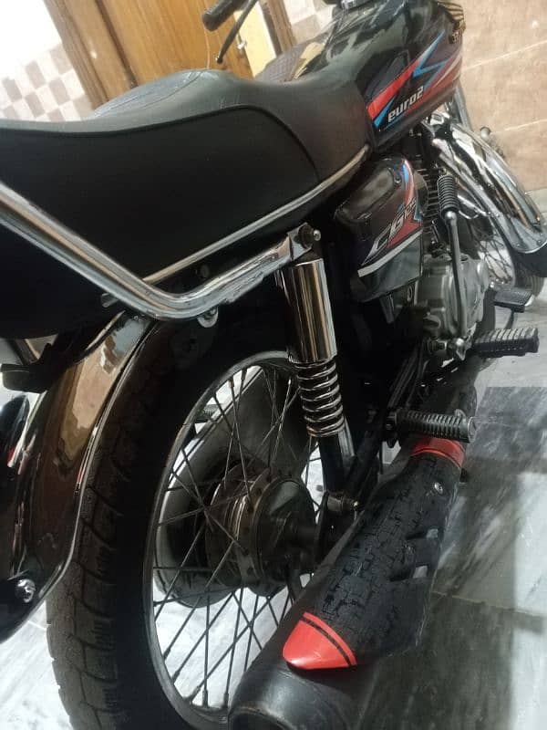 Honda 125 lahor nambar 18 model bataa 19 11