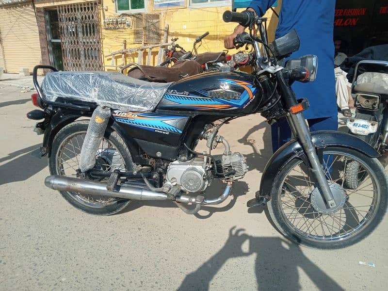 unique bike mashallah untouch mint condition 7