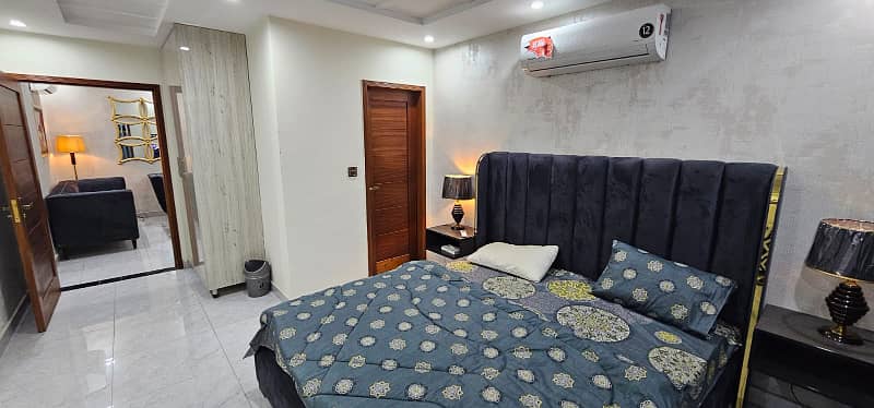 Luxury studio -Bedroom Apartment for Daily Rent Bahria Town Lahore 10