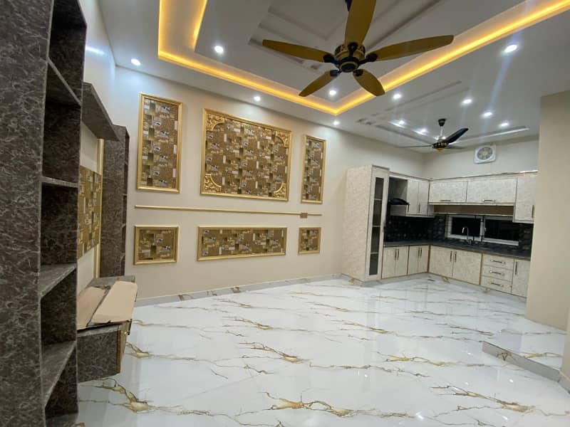 5 MARLA BRAND NEW HOUSE AVAILABLE FOR SALE (AT REASONABLE PRICE) IN CITI HOUSING GUJRANWALA 13