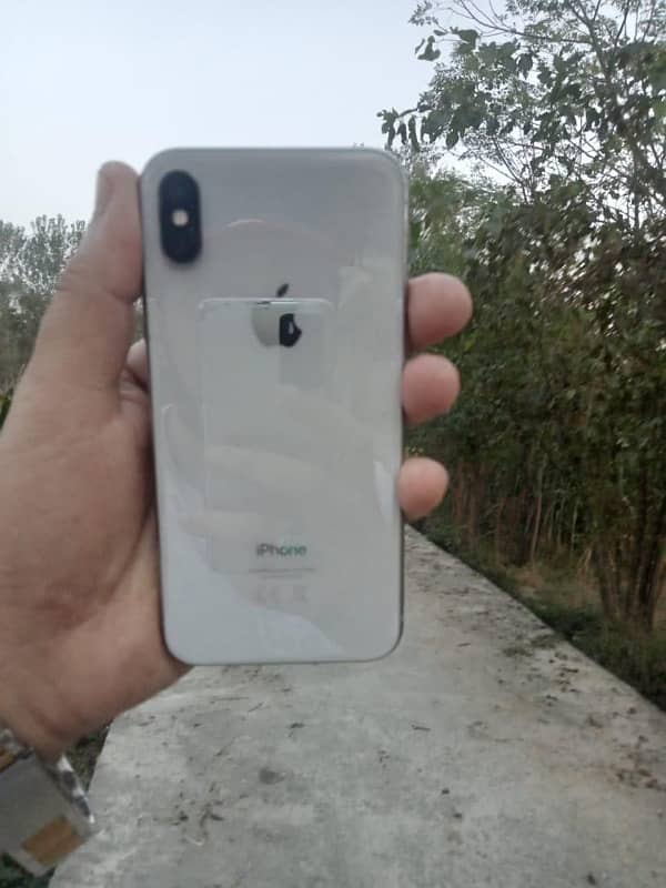 iPhone X ( 256GB ) 5