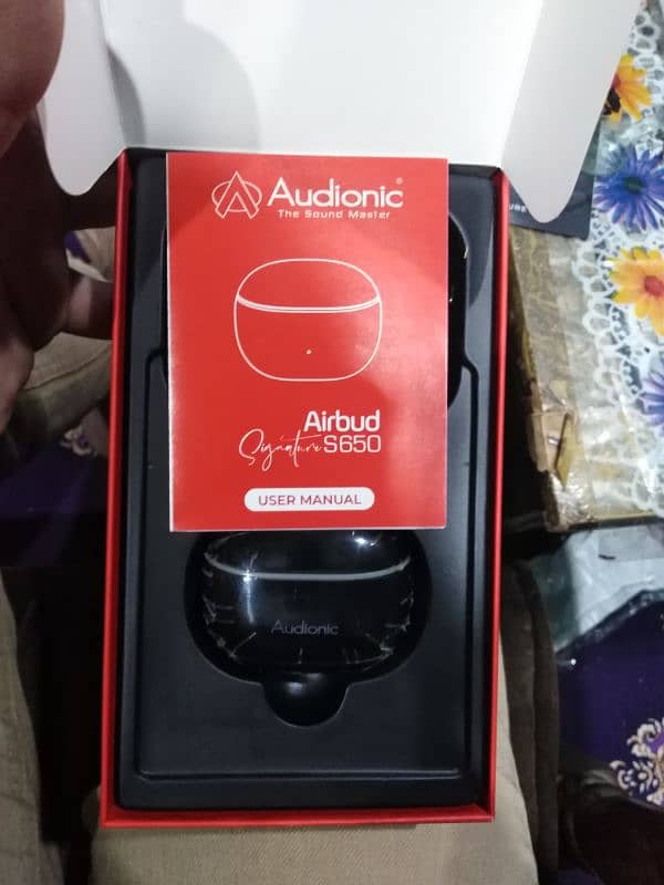 Audionic Signature S650 Airbuds 1