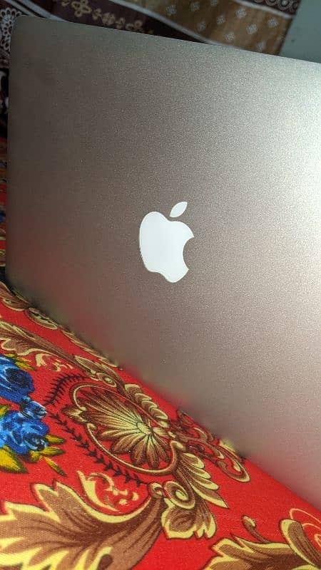 MacBook Air (13-inch, Mid 2012) 3