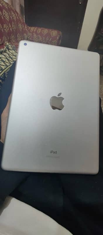 iPad 9 gen 64 gb 1