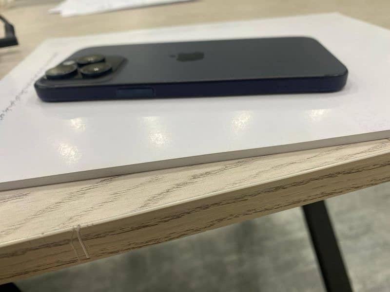 Iphone 15 Pro Max 256 GB (With Box) 1