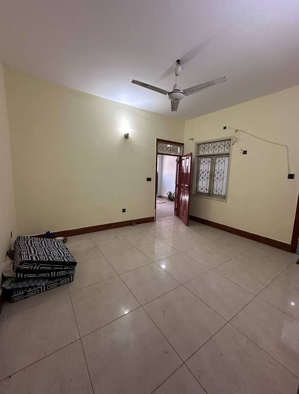 Gulshan Iqbal block 3 Portion For Rent 3 Bed DD Ground Floor *Code(13000)* 0