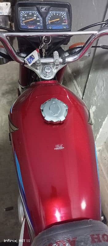 Honda 125 model 2024 First owner 5