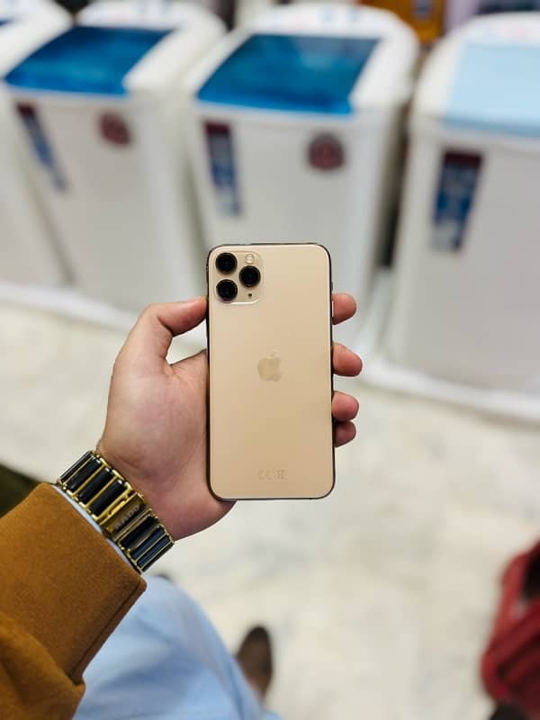 Iphone 11 Pro Gold 256GB 0