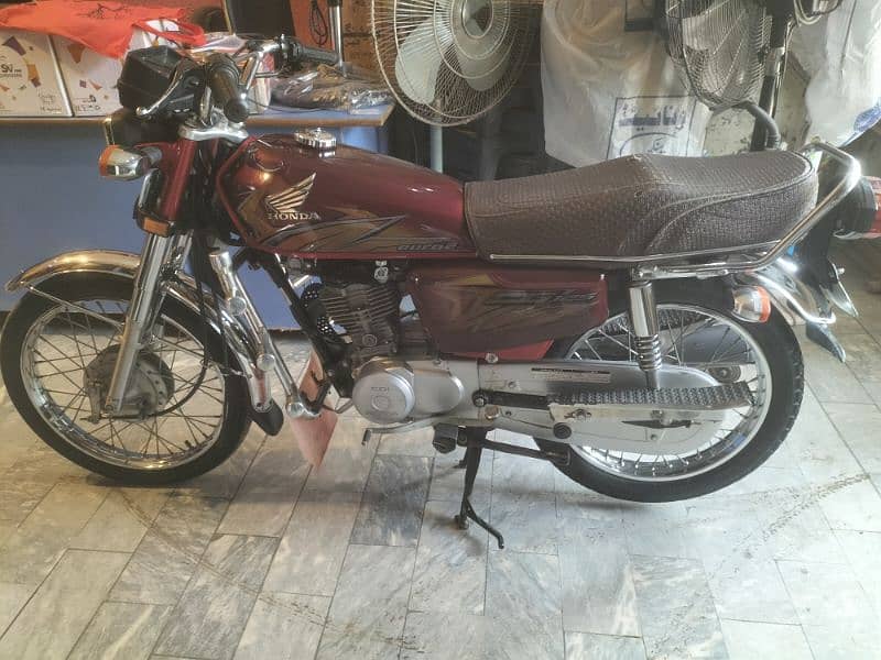 honda 125  new condition 2021 model 9