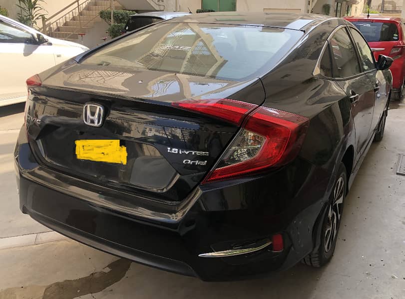 Honda civic 2017 UG 6