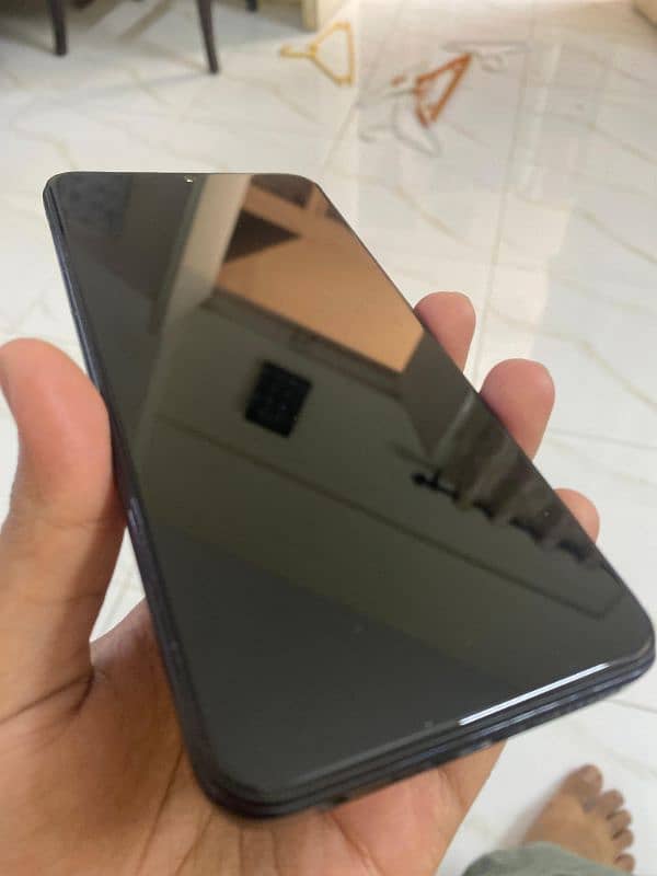 Vivo Y19 dual sim PTA Approved, 4GB 128 ROM, 9/10 condition. 3