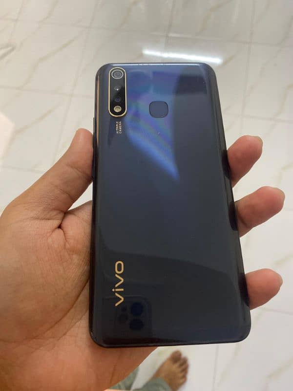 Vivo Y19 dual sim PTA Approved, 4GB 128 ROM, 9/10 condition. 4